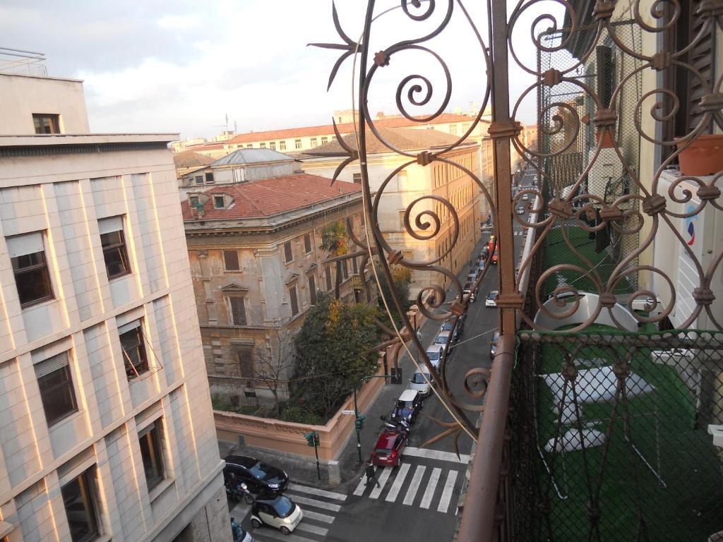 Sicilia 2* Rome