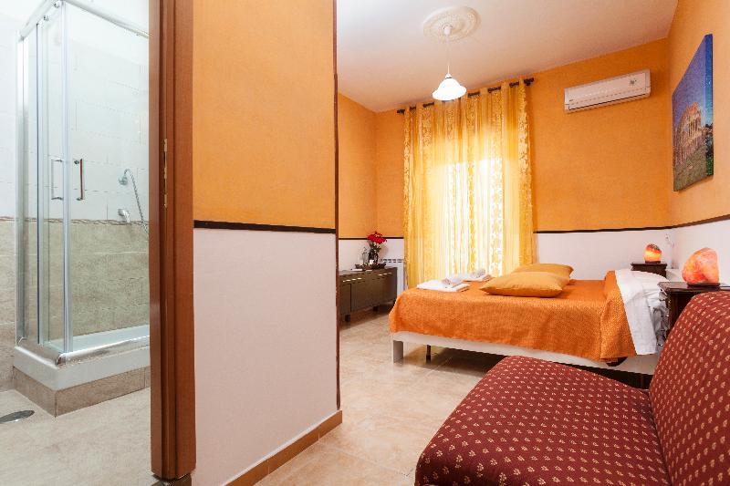 Sicilia Guest house 2*